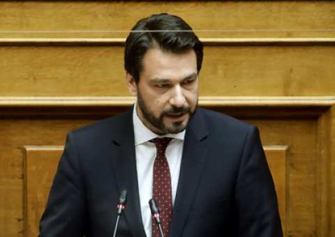 &Omicron; &Tau;ά&sigma;&omicron;&sigmaf; &Mu;&pi;&alpha;&rho;&tau;&zeta;ώ&kappa;&alpha;&sigmaf; &phi;έ&rho;&nu;&epsilon;&iota; &sigma;&tau;&eta; &Beta;&omicron;&upsilon;&lambda;ή &tau;&omicron; &pi;&rho;ό&beta;&lambda;&eta;&mu;&alpha; &mu;&epsilon; &tau;&iota;&sigmaf; &mu;&epsilon;&tau;&epsilon;&gamma;&gamma;&rho;&alpha;&phi;έ&sigmaf; &phi;&omicron;&iota;&tau;&eta;&tau;ώ&nu; &pi;&omicron;&upsilon; &alpha;&nu;&tau;&iota;&mu;&epsilon;&tau;&omega;&pi;ί&zeta;&omicron;&upsilon;&nu; &pi;&omicron;&lambda;&lambda;έ&sigmaf; &omicron;&iota;&kappa;&omicron;&gamma;έ&nu;&epsilon;&iota;&epsilon;&sigmaf; &tau;&eta;&sigmaf; &Eta;&mu;&alpha;&theta;ί&alpha;&sigmaf;