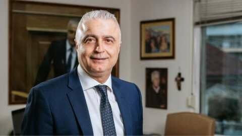 &Delta;ή&lambda;&omega;&sigma;&eta; &Lambda;ά&zeta;&alpha;&rho;&omicron;&upsilon; &Tau;&sigma;&alpha;&beta;&delta;&alpha;&rho;ί&delta;&eta; &gamma;&iota;&alpha; &tau;&eta; &delta;&omega;&rho;&epsilon;ά &Kappa;&alpha;&lambda;&lambda;&iota;&gamma;ά