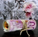 &Tau;&zeta;ά&kappa;&rho;&eta;: &laquo;&Kappa;&alpha;&tau;&alpha;&beta;&omicron;&lambda;ή &pi;&rho;&omicron;&kappa;&alpha;&tau;&alpha;&beta;&omicron;&lambda;ώ&nu; &gamma;&iota;&alpha; &tau;&omicron;&upsilon;&sigmaf; &pi;&alpha;&gamma;&epsilon;&tau;&omicron;ύ&sigmaf; &beta;ά&sigma;&eta; &tau;&omega;&nu; &epsilon;&kappa;&tau;&iota;&mu;ή&sigma;&epsilon;&omega;&nu;... &omicron;&iota; &omicron;&pi;&omicron;ί&epsilon;&sigmaf; &pi;&rho;&omicron;&beta;&lambda;έ&pi;&epsilon;&tau;&alpha;&iota; &nu;&alpha; &omicron;&lambda;&omicron;&kappa;&lambda;&eta;&rho;&omega;&theta;&omicron;ύ&nu; &tau;&omicron;&nu; &Omicron;&kappa;&tau;ώ&beta;&rho;&iota;&omicron;&raquo;