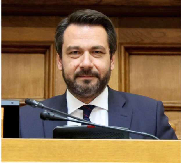 &Tau;&alpha; &lambda;ό&gamma;&iota;&alpha; &tau;&omicron;&upsilon; &Tau;ά&sigma;&omicron;&upsilon; &Mu;&pi;&alpha;&rho;&tau;&zeta;ώ&kappa;&alpha; &gamma;&iota;&alpha; &tau;&omicron; &tau;&rho;&alpha;&gamma;&iota;&kappa;ό &tau;&rho;&omicron;&chi;&alpha;ί&omicron; &delta;&upsilon;&sigma;&tau;ύ&chi;&eta;&mu;&alpha; &tau;&omega;&nu; &nu;έ&omega;&nu; &pi;&alpha;&iota;&delta;&iota;ώ&nu; &sigma;&tau;&eta; &Rho;&omicron;&upsilon;&mu;&alpha;&nu;ί&alpha;