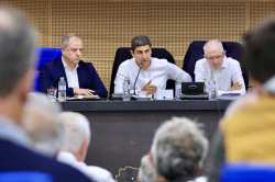 &Epsilon;&pi;&tau;ά &beta;ή&mu;&alpha;&tau;&alpha; &tau;&omicron;&upsilon; &Upsilon;&Pi;&Alpha;&Alpha;&Tau; &gamma;&iota;&alpha; &sigma;&tau;ή&rho;&iota;&xi;&eta; &tau;&omega;&nu; &pi;&lambda;&eta;&gamma;έ&nu;&tau;&omega;&nu; &kappa;&tau;&eta;&nu;&omicron;&tau;&rho;ό&phi;&omega;&nu;