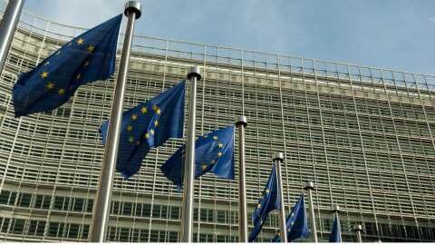 &Eta; &Epsilon;&Epsilon; &chi;&alpha;&iota;&rho;&epsilon;&tau;ί&zeta;&epsilon;&iota; &tau;&eta;&nu; &pi;&rho;&omicron;&sigma;&omega;&rho;&iota;&nu;ή &sigma;&upsilon;&mu;&phi;&omega;&nu;ί&alpha; &gamma;&iota;&alpha; &pi;&iota;&omicron; &beta;&iota;ώ&sigma;&iota;&mu;&alpha;, &epsilon;&pi;&iota;&sigma;&kappa;&epsilon;&upsilon;ά&sigma;&iota;&mu;&alpha; &kappa;&alpha;&iota; &kappa;&upsilon;&kappa;&lambda;&iota;&kappa;ά &pi;&rho;&omicron;ϊό&nu;&tau;&alpha;