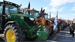 &Mu;&epsilon; &mu;&epsilon;&gamma;ά&lambda;&eta; &sigma;&upsilon;&mu;&mu;&epsilon;&tau;&omicron;&chi;ή &sigma;&tau;ή&theta;&eta;&kappa;&epsilon; &tau;&omicron; &mu;&pi;&lambda;ό&kappa;&omicron; &tau;&omega;&nu; &alpha;&gamma;&rho;&omicron;&tau;ώ&nu; &sigma;&tau;&eta;&nu; &Alpha;&lambda;&epsilon;&xi;ά&nu;&delta;&rho;&epsilon;&iota;&alpha; (&Beta;ί&nu;&tau;&epsilon;&omicron;) - &Delta;&eta;&lambda;ώ&sigma;&epsilon;&iota;&sigmaf; &epsilon;&kappa;&pi;&rho;&omicron;&sigma;ώ&pi;&omega;&nu; &Alpha;&Sigma; &Alpha;&lambda;&epsilon;&xi;ά&nu;&delta;&rho;&epsilon;&iota;&alpha;&sigmaf;