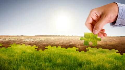 &Pi;ώ&sigmaf; &alpha;&lambda;&lambda;ά&zeta;&epsilon;&iota; &eta; &kappa;&lambda;&iota;&mu;&alpha;&tau;&iota;&kappa;ή &alpha;&lambda;&lambda;&alpha;&gamma;ή &tau;&iota;&sigmaf; &epsilon;&pi;&epsilon;&nu;&delta;&upsilon;&tau;&iota;&kappa;έ&sigmaf; &pi;&rho;&omicron;&tau;&epsilon;&rho;&alpha;&iota;ό&tau;&eta;&tau;&epsilon;&sigmaf; ESG &tau;&omega;&nu; &epsilon;&pi;&iota;&chi;&epsilon;&iota;&rho;ή&sigma;&epsilon;&omega;&nu;