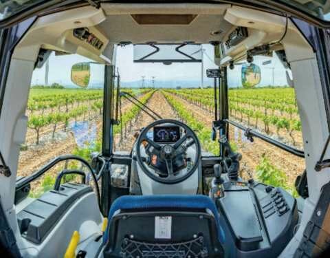 &Eta; New Holland &alpha;&nu;&alpha;&nu;&epsilon;ώ&nu;&epsilon;&iota; &tau;&eta;&nu; &sigma;&epsilon;&iota;&rho;ά &tau;&omega;&nu; &kappa;&omicron;&rho;&upsilon;&phi;&alpha;ί&omega;&nu; &epsilon;&iota;&delta;&iota;&kappa;ώ&nu; &tau;&rho;&alpha;&kappa;&tau;έ&rho; T4 F/N/V &mu;&epsilon; &tau;&eta;&nu; &kappa;&alpha;&mu;&pi;ί&nu;&alpha; VisionView TM