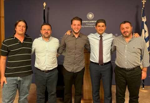 &Sigma;ύ&sigma;&kappa;&epsilon;&psi;&eta; &Upsilon;&pi;&Alpha;&Alpha;&Tau;, &Lambda;&epsilon;&upsilon;&tau;έ&rho;&eta; &Alpha;&upsilon;&gamma;&epsilon;&nu;ά&kappa;&eta; &mu;&epsilon; &tau;&omicron; &Delta;.&Sigma; &tau;&eta;&sigmaf; &Pi;&alpha;&nu;&epsilon;&lambda;&lambda;ή&nu;&iota;&alpha;&sigmaf; ΄&Epsilon;&nu;&omega;&sigma;&eta;&sigmaf; &Alpha;&lambda;&iota;έ&omega;&nu; &Gamma;&rho;&iota;- &Gamma;&rho;&iota;