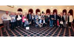 &Sigma;&tau;. &Alpha;&rho;&nu;&alpha;&omicron;&upsilon;&tau;ά&kappa;&eta;&sigmaf;: &Sigma;&tau;&eta;&nu; &Pi;&epsilon;&rho;&iota;&phi;έ&rho;&epsilon;&iota;&alpha; &Kappa;&rho;ή&tau;&eta;&sigmaf; έ&chi;&omicron;&upsilon;&mu;&epsilon; &sigma;&tau;&rho;&alpha;&tau;&eta;&gamma;&iota;&kappa;ό &sigma;&chi;έ&delta;&iota;&omicron; &gamma;&iota;&alpha; &tau;&omicron; &epsilon;&lambda;&alpha;&iota;ό&lambda;&alpha;&delta;&omicron;&raquo; (&Phi;&Omega;&Tau;&Omicron; &Kappa;&Alpha;&Iota; &Beta;&Iota;&Nu;&Tau;&Epsilon;&Omicron;)