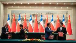 &Tau;&alpha; &pi;&upsilon;&rho;&eta;&nu;ό&kappa;&alpha;&rho;&pi;&alpha; &tau;&eta;&sigmaf; &Chi;&iota;&lambda;ή&sigmaf; &alpha;&pi;ό&kappa;&tau;&eta;&sigma;&alpha;&nu; &pi;&rho;ό&sigma;&beta;&alpha;&sigma;&eta; &sigma;&tau;&eta;&nu; &alpha;&gamma;&omicron;&rho;ά &tau;&eta;&sigmaf; &Kappa;ί&nu;&alpha;&sigmaf;