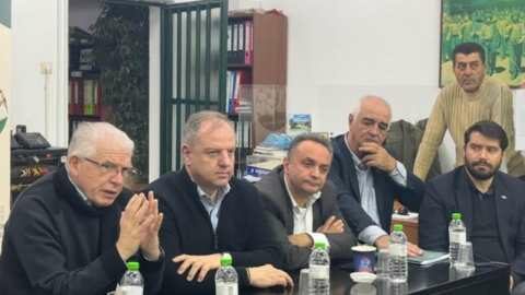 &Sigma;&tau;&alpha;&mu;&epsilon;&nu;ί&tau;&eta;&sigmaf;: &laquo;&Mu;&epsilon; &sigma;&upsilon;&nu;έ&pi;&epsilon;&iota;&alpha; &kappa;&alpha;&iota; &pi;&rho;&omicron;&sigma;ή&lambda;&omega;&sigma;&eta; &epsilon;&rho;&gamma;&alpha;&zeta;ό&mu;&alpha;&sigma;&tau;&epsilon; &gamma;&iota;&alpha; &tau;&eta;&nu; &omicron;&lambda;&iota;&kappa;ή &epsilon;&pi;&alpha;&nu;&alpha;&phi;&omicron;&rho;ά &tau;&omicron;&upsilon; &kappa;ά&mu;&pi;&omicron;&upsilon; &tau;&eta;&sigmaf; &Theta;&epsilon;&sigma;&sigma;&alpha;&lambda;ί&alpha;&sigmaf;&raquo;