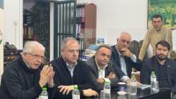 &Sigma;&tau;&alpha;&mu;&epsilon;&nu;ί&tau;&eta;&sigmaf;: &laquo;&Mu;&epsilon; &sigma;&upsilon;&nu;έ&pi;&epsilon;&iota;&alpha; &kappa;&alpha;&iota; &pi;&rho;&omicron;&sigma;ή&lambda;&omega;&sigma;&eta; &epsilon;&rho;&gamma;&alpha;&zeta;ό&mu;&alpha;&sigma;&tau;&epsilon; &gamma;&iota;&alpha; &tau;&eta;&nu; &omicron;&lambda;&iota;&kappa;ή &epsilon;&pi;&alpha;&nu;&alpha;&phi;&omicron;&rho;ά &tau;&omicron;&upsilon; &kappa;ά&mu;&pi;&omicron;&upsilon; &tau;&eta;&sigmaf; &Theta;&epsilon;&sigma;&sigma;&alpha;&lambda;ί&alpha;&sigmaf;&raquo;