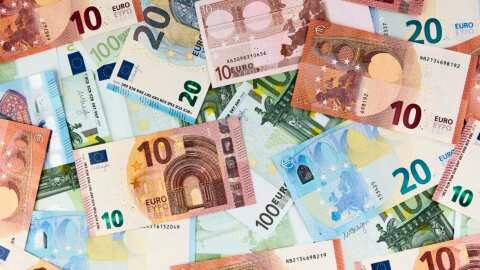 &Pi;&omicron;&iota;&omicron;&iota; έ&lambda;&alpha;&beta;&alpha;&nu; &tau;&alpha; &chi;&rho;ή&mu;&alpha;&tau;&alpha; &kappa;&alpha;&iota; &pi;&omicron;&iota;&omicron;&iota; &epsilon;ί&nu;&alpha;&iota; &sigma;&tau;&eta;&nu; &alpha;&nu;&alpha;&mu;&omicron;&nu;ή &gamma;&iota;&alpha; &alpha;&nu;&alpha;&delta;&rho;&omicron;&mu;&iota;&kappa;ά &alpha;&pi;ό &tau;&omicron;&nu; &Epsilon;&Phi;&Kappa;&Alpha;