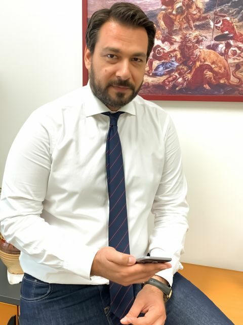 &Delta;&omega;&rho;&epsilon;ά&nu; &tau;&epsilon;&sigma;&tau; &kappa;&omicron;&rho;&omega;&nu;&omicron;ϊ&omicron;ύ &gamma;&iota;&alpha; &tau;&omicron;&upsilon;&sigmaf; &Alpha;&sigma;&tau;&upsilon;&nu;&omicron;&mu;&iota;&kappa;&omicron;ύ&sigmaf; &zeta;&eta;&tau;ά &omicron; &Tau;ά&sigma;&omicron;&sigmaf; &Mu;&pi;&alpha;&rho;&tau;&zeta;ώ&kappa;&alpha;&sigmaf;