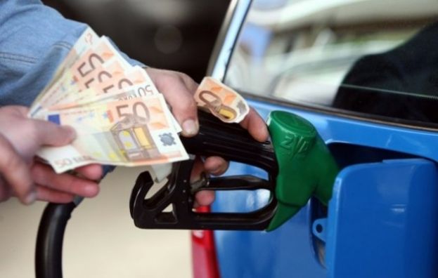 &Alpha;&pi;ό &tau;&eta;&nu; 1&eta; &Iota;&alpha;&nu;&omicron;&upsilon;&alpha;&rho;ί&omicron;&upsilon; &epsilon;&pi;&iota;&sigma;&tau;&rho;έ&phi;&epsilon;&tau;&alpha;&iota; &omicron; &Epsilon;&iota;&delta;&iota;&kappa;ό&sigmaf; &Phi;ό&rho;&omicron;&sigmaf; &Kappa;&alpha;&tau;&alpha;&nu;ά&lambda;&omega;&sigma;&eta;&sigmaf; &sigma;&tau;&omicron; &pi;&epsilon;&tau;&rho;έ&lambda;&alpha;&iota;&omicron; &kappa;ί&nu;&eta;&sigma;&eta;&sigmaf;