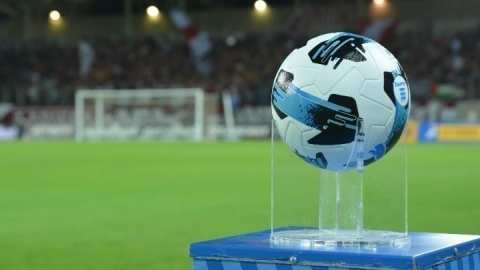 SuperLeague : &Sigma;&epsilon; &Tau;&omicron;ύ&mu;&pi;&alpha; &kappa;&alpha;&iota; &Omicron;&Alpha;&Kappa;&Alpha; &tau;&omicron; &epsilon;&nu;&delta;&iota;&alpha;&phi;έ&rho;&omicron;&nu;