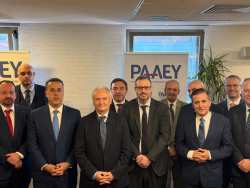 &Omicron; &Gamma;&iota;ά&nu;&nu;&eta;&sigmaf; &Alpha;&nu;&delta;&rho;&iota;&alpha;&nu;ό&sigmaf; &sigma;&tau;&eta;&nu; &epsilon;&kappa;&delta;ή&lambda;&omega;&sigma;&eta; &tau;&eta;&sigmaf; &Rho;&upsilon;&theta;&mu;&iota;&sigma;&tau;&iota;&kappa;ή&sigmaf; &Alpha;&rho;&chi;ή&sigmaf; &Alpha;&pi;&omicron;&beta;&lambda;ή&tau;&omega;&nu;, &Epsilon;&nu;έ&rho;&gamma;&epsilon;&iota;&alpha;&sigmaf; &kappa;&alpha;&iota; &Upsilon;&delta;ά&tau;&omega;&nu;