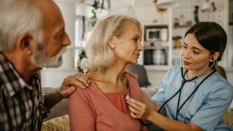 &Kappa;&alpha;&rho;&delta;&iota;&omicron;&pi;ά&theta;&epsilon;&iota;&epsilon;&sigmaf;: &Tau;&omicron; &omicron;&iota;&kappa;&omicron;&gamma;&epsilon;&nu;&epsilon;&iota;&alpha;&kappa;ό &iota;&sigma;&tau;&omicron;&rho;&iota;&kappa;ό &mu;&pi;&omicron;&rho;&epsilon;ί &nu;&alpha; &delta;&iota;&alpha;&delta;&rho;&alpha;&mu;&alpha;&tau;ί&sigma;&epsilon;&iota; &sigma;&eta;&mu;&alpha;&nu;&tau;&iota;&kappa;ό &rho;ό&lambda;&omicron;