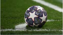 &Sigma;&tau;&eta; 19&eta; &theta;έ&sigma;&eta; &pi;&alpha;&rho;έ&mu;&epsilon;&iota;&nu;&epsilon; &eta; &Epsilon;&lambda;&lambda;ά&delta;&alpha; &mu;&epsilon;&tau;ά &tau;&iota;&sigmaf; 3 ή&tau;&tau;&epsilon;&sigmaf; &kappa;&alpha;&iota; &tau;&eta; 1 &iota;&sigma;&omicron;&pi;&alpha;&lambda;ί&alpha; &tau;&omega;&nu; &omicron;&mu;ά&delta;&omega;&nu; &mu;&alpha;&sigmaf;