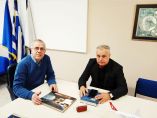 &Sigma;&upsilon;&nu;&epsilon;&rho;&gamma;&alpha;&sigma;ί&alpha; &tau;&omicron;&upsilon; &Delta;ή&mu;&omicron;&upsilon; &Beta;έ&rho;&omicron;&iota;&alpha;&sigmaf; &mu;&epsilon; &tau;&eta;&nu; Έ&nu;&omega;&sigma;&eta; &Tau;&omicron;&upsilon;&rho;&iota;&sigma;&tau;&iota;&kappa;ώ&nu; &Gamma;&rho;&alpha;&phi;&epsilon;ί&omega;&nu; &Mu;&alpha;&kappa;&epsilon;&delta;&omicron;&nu;ί&alpha;&sigmaf; &Theta;&rho;ά&kappa;&eta;&sigmaf;