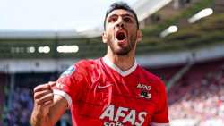 &Sigma;&tau;&omicron; &laquo;&kappa;&upsilon;&nu;ή&gamma;&iota;&raquo; &tau;&omicron;&upsilon; &Kappa;έ&iota;&nu;, &Mu;&pi;&alpha;&pi;έ, &Pi;&alpha;&upsilon;&lambda;ί&delta;&eta;&sigmaf; &kappa;&alpha;&iota; &Chi;&iota;&mu;έ&nu;&epsilon;&theta;