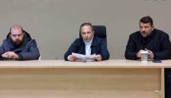 &Omicron;&iota; &alpha;&gamma;&rho;ό&tau;&epsilon;&sigmaf; &sigma;&tau;&omicron; &Mu;&alpha;&kappa;&rho;&omicron;&chi;ώ&rho;&iota; &alpha;&pi;&omicron;&phi;ά&sigma;&iota;&sigma;&alpha;&nu;: &Pi;&alpha;&rho;ά&sigma;&tau;&alpha;&sigma;&eta; &delta;&iota;&alpha;&mu;&alpha;&rho;&tau;&upsilon;&rho;ί&alpha;&sigmaf; &sigma;&tau;&omicron;&nu; &Epsilon;&Lambda;&Gamma;&Alpha; &kappa;&alpha;&iota; &delta;&upsilon;&nu;&alpha;&mu;&iota;&kappa;έ&sigmaf; &kappa;&iota;&nu;&eta;&tau;&omicron;&pi;&omicron;&iota;ή&sigma;&epsilon;&iota;&sigmaf; &alpha;&nu; &delta;&epsilon;&nu; &iota;&kappa;&alpha;&nu;&omicron;&pi;&omicron;&iota;&eta;&theta;&omicron;ύ&nu;