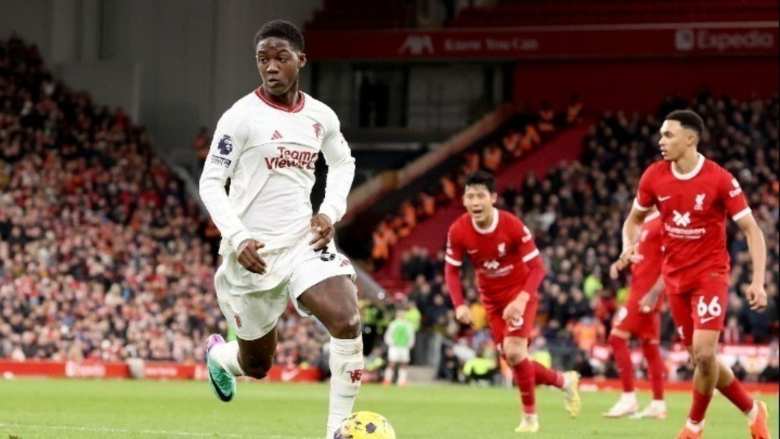 &Omicron; &Mu;έ&iota;&nu;&omicron; &alpha;&nu;&alpha;&nu;&epsilon;ώ&nu;&epsilon;&iota; &mu;&epsilon; &nu;έ&omicron; &pi;&epsilon;&nu;&tau;&alpha;&epsilon;&tau;έ&sigmaf; &sigma;&upsilon;&mu;&beta;ό&lambda;&alpha;&iota;&omicron;