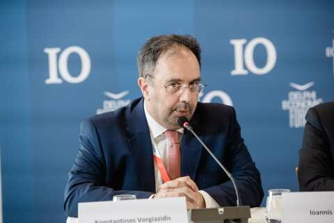 &Omicron; &Delta;ή&mu;&alpha;&rho;&chi;&omicron;&sigmaf; &Beta;έ&rho;&omicron;&iota;&alpha;&sigmaf; &sigma;&tau;&omicron; Delphi Forum &Chi; &gamma;&iota;&alpha; &tau;&iota;&sigmaf; &pi;ό&lambda;&epsilon;&iota;&sigmaf; &mu;&epsilon; &Mu;&nu;&eta;&mu;&epsilon;ί&alpha; Unesco