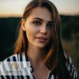 &Nu;&Epsilon;&Omicron;: &Tau;&mu;ή&mu;&alpha; &Alpha;&gamma;&gamma;&lambda;&iota;&kappa;ώ&nu; &gamma;&iota;&alpha; &epsilon;&nu;ή&lambda;&iota;&kappa;&epsilon;&sigmaf; &mu;&epsilon; &delta;&omega;&rho;&epsilon;ά&nu; &delta;ί&delta;&alpha;&kappa;&tau;&rho;&alpha; &sigma;&tau;&eta;&nu; Easy Education &amp; &tau;&omicron;&nu; &Mu;ά&rho;&tau;&iota;&omicron;!