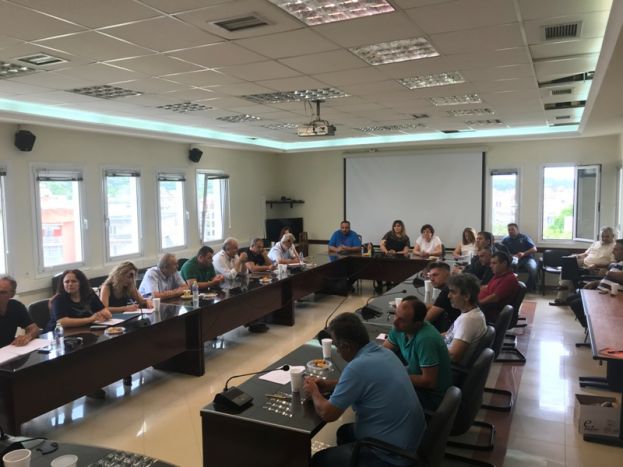 &Epsilon;&upsilon;&rho;&epsilon;ί&alpha; &sigma;ύ&sigma;&kappa;&epsilon;&psi;&eta; &mu;&epsilon; &sigma;&upsilon;&mu;&epsilon;&tau;&omicron;&chi;ή &alpha;&gamma;&rho;&omicron;&tau;ώ&nu; &sigma;&tau;&eta;&nu; &Pi;&Epsilon; &Pi;έ&lambda;&lambda;&alpha;&sigmaf; &gamma;&iota;&alpha; &tau;&eta;&nu; &alpha;&nu;&tau;&iota;&mu;&epsilon;&tau;ώ&pi;&iota;&sigma;&eta; &tau;&omega;&nu; &epsilon;&pi;&iota;&pi;&tau;ώ&sigma;&epsilon;&omega;&nu; &tau;&eta;&sigmaf; &chi;&alpha;&lambda;&alpha;&zeta;ό&pi;&tau;&omega;&sigma;&eta;&sigmaf;