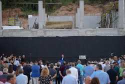 &Omicron; &Pi;&epsilon;&rho;&iota;&phi;&epsilon;&rho;&epsilon;&iota;ά&rho;&chi;&eta;&sigmaf; &Kappa;&epsilon;&nu;&tau;&rho;&iota;&kappa;ή&sigmaf; &Mu;&alpha;&kappa;&epsilon;&delta;&omicron;&nu;ί&alpha;&sigmaf; &Alpha;&pi;ό&sigma;&tau;&omicron;&lambda;&omicron;&sigmaf; &Tau;&zeta;&iota;&tau;&zeta;&iota;&kappa;ώ&sigma;&tau;&alpha; &theta;&epsilon;&mu;&epsilon;&lambda;ί&omega;&sigma;&epsilon; &tau;&omicron; &nu;έ&omicron; &Delta;&iota;&omicron;&iota;&kappa;&eta;&tau;ή&rho;&iota;&omicron; &Eta;&mu;&alpha;&theta;ί&alpha;&sigmaf; &sigma;&tau;&eta; &Beta;έ&rho;&omicron;&iota;&alpha;