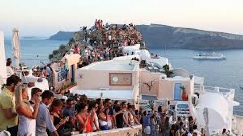 &Kappa;&rho;ή&tau;&eta;, &Mu;ύ&kappa;&omicron;&nu;&omicron;&sigmaf; &kappa;&alpha;&iota; &Sigma;&alpha;&nu;&tau;&omicron;&rho;ί&nu;&eta; &omicron;&iota; &laquo;&pi;&rho;&omega;&tau;&alpha;&theta;&lambda;&eta;&tau;έ&sigmaf;&raquo; &tau;&omicron;&upsilon; &tau;&omicron;&upsilon;&rho;&iota;&sigma;&mu;&omicron;ύ &kappa;&alpha;&iota; &phi;έ&tau;&omicron;&sigmaf;