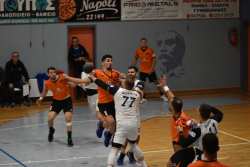 Ή&tau;&tau;&alpha; &tau;&omicron;&upsilon; &Zeta;&alpha;&phi;&epsilon;&iota;&rho;ά&kappa;&eta; &alpha;&pi;ό &tau;&omicron;&nu; &ldquo;&Delta;&omicron;ύ&kappa;&alpha;&rdquo; &mu;&epsilon; &sigma;&kappa;&omicron;&rho; 27-31