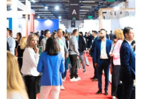 Έ&rho;&chi;&epsilon;&tau;&alpha;&iota; &eta; 4&eta; Premium Real Estate Expo