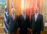 &Delta;&iota;&epsilon;&rho;&epsilon;&upsilon;&nu;&eta;&tau;&iota;&kappa;ή &sigma;&upsilon;&nu;ά&nu;&tau;&eta;&sigma;&eta; &tau;&omicron;&upsilon; &Upsilon;&pi;&Alpha;&Alpha;&Tau;, &Mu;. &Beta;&omicron;&rho;ί&delta;&eta; &mu;&epsilon; &tau;&omicron;&nu; &pi;&rho;ό&epsilon;&delta;&rho;&omicron; &tau;&eta;&sigmaf; &alpha;&sigma;&phi;&alpha;&lambda;&iota;&sigma;&tau;&iota;&kappa;ή&sigmaf; &epsilon;&tau;&alpha;&iota;&rho;&epsilon;ί&alpha;&sigmaf; GARTENBAU &ndash; VERSICHERUNG