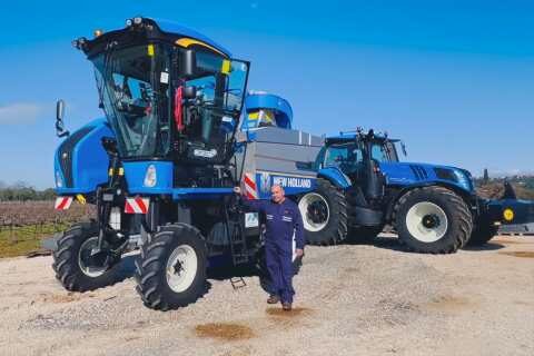 &Pi;&alpha;&rho;&alpha;&gamma;&omega;&gamma;ό&sigmaf; &alpha;&pi;ό &tau;&eta;&nu; &Pi;ά&tau;&rho;&alpha; &mu;&epsilon; &pi;ά&nu;&omega; &alpha;&pi;ό 12 &tau;&rho;&alpha;&kappa;&tau;έ&rho; New Holland! (&Beta;ί&nu;&tau;&epsilon;&omicron;)
