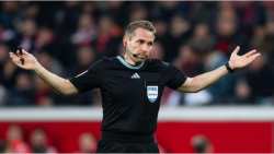 &Omicron; &Sigma;&tau;ί&lambda;&epsilon;&rho; &sigma;&phi;&upsilon;&rho;ί&zeta;&epsilon;&iota; &sigma;&tau;&omicron; &nu;&tau;έ&rho;&mu;&pi;&iota; &Alpha;&Epsilon;&Kappa; &ndash; &Pi;&Alpha;&Omicron;&Kappa;