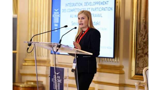 &Sigma;&tau;&omicron; Delphi Economic Forum Paris &eta; &Sigma;έ&beta;&eta; &Beta;&omicron;&lambda;&omicron;&upsilon;&delta;ά&kappa;&eta; &ndash; &Omicron;&iota; &delta;ύ&omicron; ά&xi;&omicron;&nu;&epsilon;&sigmaf; &tau;&eta;&sigmaf; &kappa;&upsilon;&beta;&epsilon;&rho;&nu;&eta;&tau;&iota;&kappa;ή&sigmaf; &pi;&omicron;&lambda;&iota;&tau;&iota;&kappa;ή&sigmaf; &gamma;&iota;&alpha; &tau;&omicron; &mu;&epsilon;&tau;&alpha;&nu;&alpha;&sigma;&tau;&epsilon;&upsilon;&tau;&iota;&kappa;ό