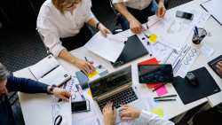 &Sigma;&epsilon; &pi;&omicron;&iota;&epsilon;&sigmaf; &chi;ώ&rho;&epsilon;&sigmaf; &tau;&eta;&sigmaf; &Epsilon;&Epsilon; &alpha;&upsilon;&xi;ή&theta;&eta;&kappa;&epsilon; &tau;&omicron; &omega;&rho;&iota;&alpha;ί&omicron; &kappa;ό&sigma;&tau;&omicron;&sigmaf; &epsilon;&rho;&gamma;&alpha;&sigma;ί&alpha;&sigmaf;