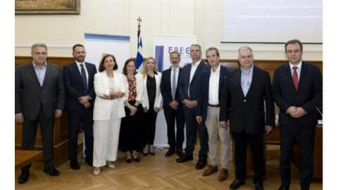 &Epsilon;&nu;&eta;&mu;&epsilon;&rho;&omega;&tau;&iota;&kappa;ή &epsilon;&kappa;&delta;ή&lambda;&omega;&sigma;&eta; &Sigma;&Epsilon;&Beta;&Epsilon;-&Epsilon;&Beta;&Epsilon;&Theta;-&Epsilon;&Alpha;&Tau; &sigma;&tau;&eta;&nu; &Theta;&epsilon;&sigma;&sigma;&alpha;&lambda;&omicron;&nu;ί&kappa;&eta; &gamma;&iota;&alpha; &tau;&eta;&nu; &ldquo;&Pi;&alpha;&rho;&omicron;&upsilon;&sigma;ί&alpha;&sigma;&eta; &tau;&eta;&sigmaf; &Epsilon;&lambda;&lambda;&eta;&nu;&iota;&kappa;ή&sigmaf; &Alpha;&nu;&alpha;&pi;&tau;&upsilon;&xi;&iota;&alpha;&kappa;ή&sigmaf; &Tau;&rho;ά&pi;&epsilon;&zeta;&alpha;&sigmaf; &ndash; HDB&rdquo;