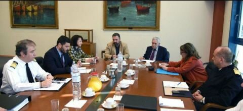 &Sigma;ύ&sigma;&kappa;&epsilon;&psi;&eta; &Upsilon;&pi;&omicron;&upsilon;&rho;&gamma;ώ&nu; &Nu;&alpha;&upsilon;&tau;&iota;&lambda;ί&alpha;&sigmaf; &kappa;&alpha;&iota; &Nu;&eta;&sigma;&iota;&omega;&tau;&iota;&kappa;ή&sigmaf; &Pi;&omicron;&lambda;&iota;&tau;&iota;&kappa;ή&sigmaf; &kappa;&alpha;&iota; &Alpha;&gamma;&rho;&omicron;&tau;&iota;&kappa;ή&sigmaf; &Alpha;&nu;ά&pi;&tau;&upsilon;&xi;&eta;&sigmaf; &kappa;&alpha;&iota; &Tau;&rho;&omicron;&phi;ί&mu;&omega;&nu; &gamma;&iota;&alpha; &tau;&eta;&nu; &alpha;&lambda;&iota;&epsilon;ί&alpha;