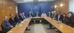 &Sigma;&upsilon;&nu;ά&nu;&tau;&eta;&sigma;&eta; &mu;&epsilon; &tau;&omicron; &nu;έ&omicron; &Delta;.&Sigma;. &tau;&omicron;&upsilon; &Omicron;&Pi;&Epsilon;&Kappa;&Epsilon;&Pi;&Epsilon; &epsilon;ί&chi;&epsilon; &omicron; Y&pi;&Alpha;&Alpha;&Tau; &Kappa;ώ&sigma;&tau;&alpha;&sigmaf; &Tau;&sigma;&iota;ά&rho;&alpha;&sigmaf;