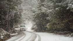 Έ&rho;&chi;&epsilon;&tau;&alpha;&iota; &eta; &kappa;&alpha;&kappa;&omicron;&kappa;&alpha;&iota;&rho;ί&alpha; "ARIEL" : &Omicron;&delta;&eta;&gamma;ί&epsilon;&sigmaf; &pi;&rho;&omicron;&sigmaf; &tau;&omicron;&upsilon;&sigmaf; &pi;&omicron;&lambda;ί&tau;&epsilon;&sigmaf; &alpha;&pi;ό &tau;&eta;&nu; &Pi;&epsilon;&rho;&iota;&phi;έ&rho;&epsilon;&iota;&alpha; &Kappa;&epsilon;&nu;&tau;&rho;&iota;&kappa;ή&sigmaf; &Mu;&alpha;&kappa;&epsilon;&delta;&omicron;&nu;ί&alpha;&sigmaf;