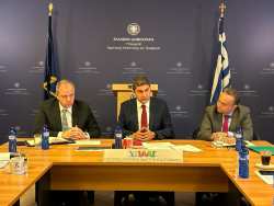 &Sigma;&upsilon;&nu;ά&nu;&tau;&eta;&sigma;&eta; &Upsilon;&pi;&Alpha;&Alpha;&Tau;, &Lambda;&epsilon;&upsilon;&tau;έ&rho;&eta; &Alpha;&upsilon;&gamma;&epsilon;&nu;ά&kappa;&eta; &mu;&epsilon; &Delta;&Sigma; &Epsilon;&Theta;&Epsilon;&Alpha;&Sigma; &gamma;&iota;&alpha; &tau;&eta; &Theta;&epsilon;&sigma;&sigma;&alpha;&lambda;ί&alpha;