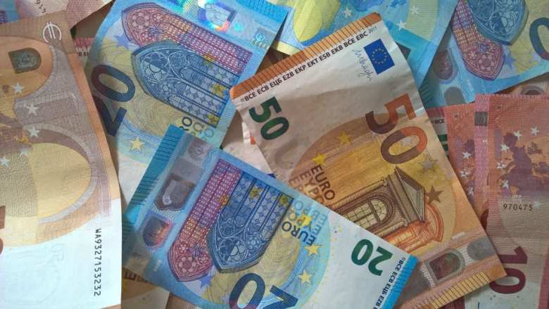 &Pi;&omicron;&iota;&epsilon;&sigmaf; &pi;&lambda;&eta;&rho;&omega;&mu;έ&sigmaf; &theta;&alpha; &pi;&rho;&alpha;&gamma;&mu;&alpha;&tau;&omicron;&pi;&omicron;&iota;&eta;&theta;&omicron;ύ&nu; &gamma;&iota;&alpha; &tau;&eta;&nu; &pi;&epsilon;&rho;ί&omicron;&delta;&omicron; 6 &Iota;&omicron;&upsilon;&lambda;ί&omicron;&upsilon; έ&omega;&sigmaf; 10 &Iota;&omicron;&upsilon;&lambda;ί&omicron;&upsilon; &alpha;&pi;ό e-&Epsilon;&Phi;&Kappa;&Alpha; &kappa;&alpha;&iota; &Delta;&Upsilon;&Pi;&Alpha;