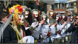 &Beta;ό&rho;&epsilon;&iota;&alpha; &Epsilon;&lambda;&lambda;ά&delta;&alpha;: &Omicron;&iota; &pi;&epsilon;&rho;&iota;&omicron;&chi;έ&sigmaf; ό&pi;&omicron;&upsilon; &tau;&alpha; &kappa;&omicron;ύ&lambda;&omicron;&upsilon;&mu;&alpha; &epsilon;ί&nu;&alpha;&iota; &iota;&delta;&iota;&alpha;ί&tau;&epsilon;&rho;&alpha; &xi;&epsilon;&chi;&omega;&rho;&iota;&sigma;&tau;ά