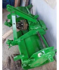 &Pi;&omega;&lambda;&epsilon;ί&tau;&alpha;&iota; &phi;&rho;έ&zeta;&alpha; 1.40 &mu;&epsilon;&sigma;&alpha;ί&omicron;&upsilon; &tau;ύ&pi;&omicron;&upsilon;