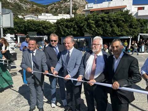&Tau;&omicron; &Alpha;&lambda;&iota;&epsilon;&upsilon;&tau;&iota;&kappa;ό &Kappa;&alpha;&tau;&alpha;&phi;ύ&gamma;&iota;&omicron; &sigma;&tau;&omicron;&upsilon;&sigmaf; &Phi;&omicron;ύ&rho;&nu;&omicron;&upsilon;&sigmaf; &Kappa;&omicron;&rho;&sigma;έ&omega;&nu; &epsilon;&gamma;&kappa;&alpha;&iota;&nu;ί&alpha;&sigma;&epsilon; &omicron; &Upsilon;&phi;&Alpha;&Alpha;&Tau;, &Delta;&iota;&omicron;&nu;ύ&sigma;&eta;&sigmaf; &Sigma;&tau;&alpha;&mu;&epsilon;&nu;ί&tau;&eta;&sigmaf;