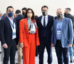 &Tau;ά&sigma;&omicron;&sigmaf; &Mu;&pi;&alpha;&rho;&tau;&zeta;ώ&kappa;&alpha;&sigmaf; &gamma;&iota;&alpha; &tau;&omicron; 14&omicron; &Sigma;&upsilon;&nu;έ&delta;&rho;&iota;&omicron;: Έ&chi;&omicron;&upsilon;&mu;&epsilon; &alpha;&rho;&chi;έ&sigmaf; &kappa;&alpha;&iota; &theta;έ&sigma;&epsilon;&iota;&sigmaf;, έ&chi;&omicron;&upsilon;&mu;&epsilon; &sigma;&tau;ό&chi;&omicron;&upsilon;&sigmaf; &kappa;&alpha;&iota; ό&rho;&alpha;&mu;&alpha; &gamma;&iota;&alpha; &mu;&iota;&alpha; &sigma;&pi;&omicron;&upsilon;&delta;&alpha;ί&alpha; &Epsilon;&lambda;&lambda;ά&delta;&alpha;