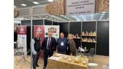 &Sigma;&tau;&eta;&nu; Food &amp; Drinks 2024 &sigma;&upsilon;&mu;&mu;&epsilon;&tau;&epsilon;ί&chi;&epsilon; &eta; &Pi;&epsilon;&rho;&iota;&phi;έ&rho;&epsilon;&iota;&alpha; &Alpha;&nu;&alpha;&tau;&omicron;&lambda;&iota;&kappa;ή&sigmaf; &Mu;&alpha;&kappa;&epsilon;&delta;&omicron;&nu;ί&alpha;&sigmaf; &ndash; &Theta;&rho;ά&kappa;&eta;&sigmaf;