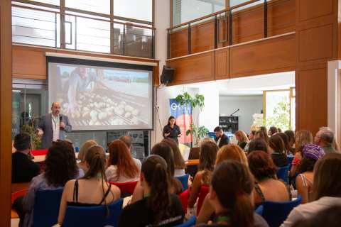 &Nu;έ&alpha; &Gamma;&epsilon;&omega;&rho;&gamma;ί&alpha; &Nu;έ&alpha; &Gamma;&epsilon;&nu;&iota;ά: &Tau;&omicron; 3&omicron; Trophy Meet-up &sigma;&tau;&eta; &Theta;&epsilon;&sigma;&sigma;&alpha;&lambda;&omicron;&nu;ί&kappa;&eta; έ&phi;&epsilon;&rho;&epsilon; &sigma;&tau;&omicron; &epsilon;&pi;ί&kappa;&epsilon;&nu;&tau;&rho;&omicron; &tau;&eta; &beta;&iota;&omega;&sigma;&iota;&mu;ό&tau;&eta;&tau;&alpha; &sigma;&tau;&eta;&nu; &Alpha;&gamma;&rho;&omicron;&delta;&iota;&alpha;&tau;&rho;&omicron;&phi;ή