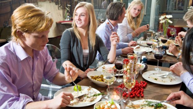 &Sigma;&omega;&sigma;&tau;ή &delta;&iota;&alpha;&tau;&rho;&omicron;&phi;ή &gamma;&iota;&alpha; &kappa;ά&theta;&epsilon; &eta;&lambda;&iota;&kappa;ί&alpha; - &Pi;&omicron;&iota;&alpha; &sigma;&tau;&omicron;&iota;&chi;&epsilon;ί&alpha; έ&chi;&omicron;&upsilon;&mu;&epsilon; &pi;&epsilon;&rho;&iota;&sigma;&sigma;ό&tau;&epsilon;&rho;&omicron; &alpha;&nu;ά&gamma;&kappa;&eta; &kappa;ά&theta;&epsilon; &phi;&omicron;&rho;ά &pi;&omicron;&upsilon; &alpha;&lambda;&lambda;ά&zeta;&omicron;&upsilon;&mu;&epsilon; &delta;&epsilon;&kappa;&alpha;&epsilon;&tau;ί&alpha;